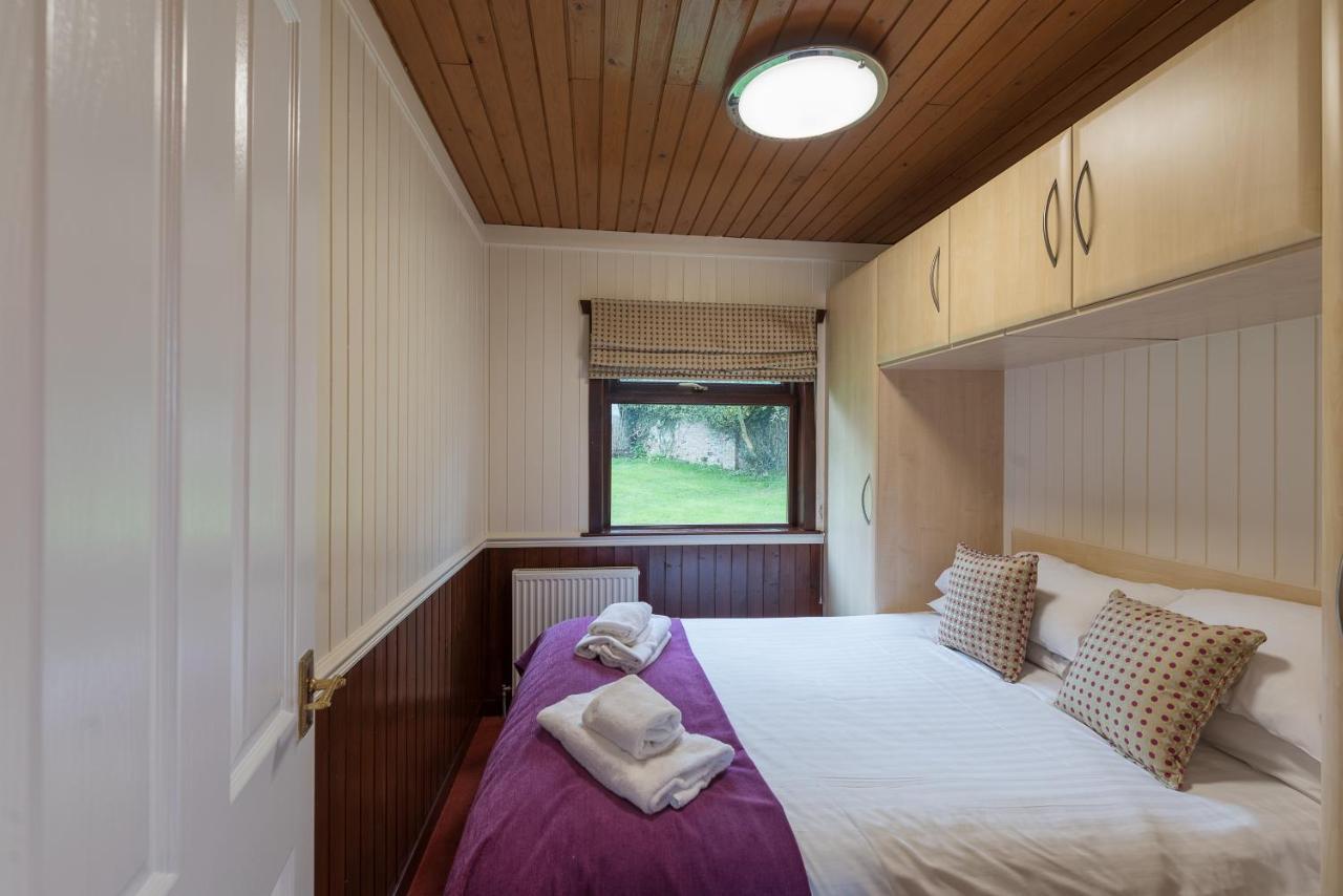 Conifer Lodge 25 With Hot Tub Newton Stewart Minnigaff Eksteriør bilde